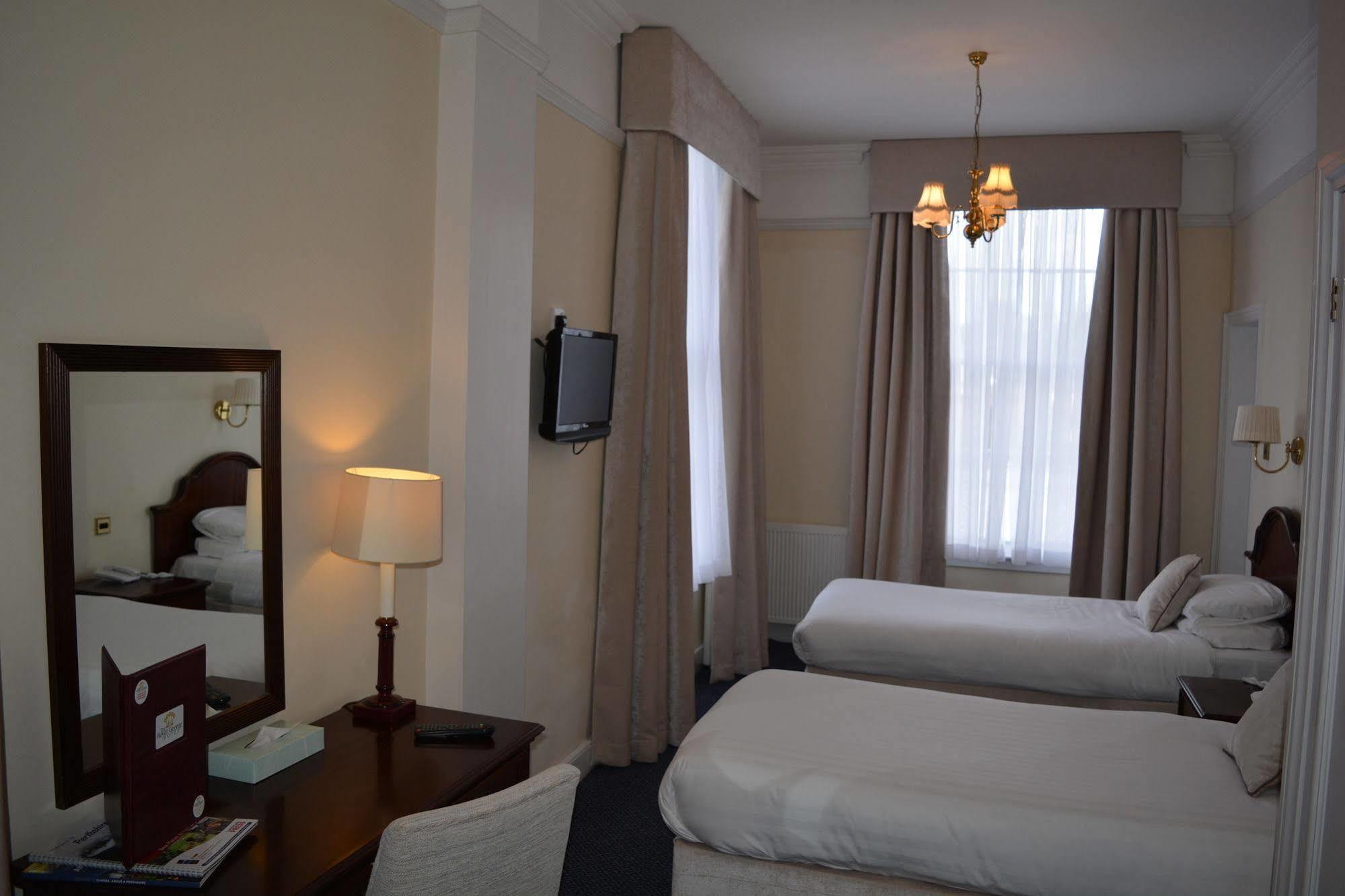 The Royal George Hotel Perth Buitenkant foto